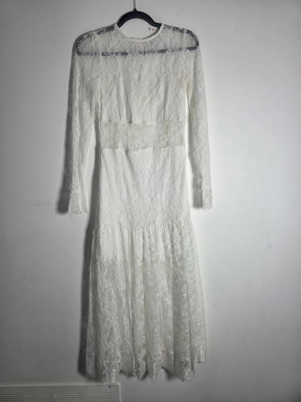 Walter Baker "Alicia" Off White Floral Lace Illusion Overlay Midi Dress size 4